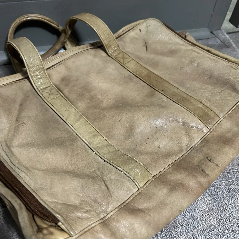 Vintage Wilsons Leather Briefcase Genuine Leather Tan Multi-Pocket Bag